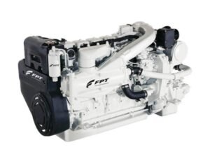 c13.jpg NEW FPT N67-280 280hp Bobtail Marine Diesel Engine